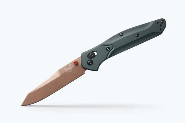Benchmade 940FE-2601 Osborne Folding Knife, 3.4" S90V Flat Dark Earth Battlewash PVD Blade, Taiga Green Aluminum Handles W/ Clip (Seasonal)
