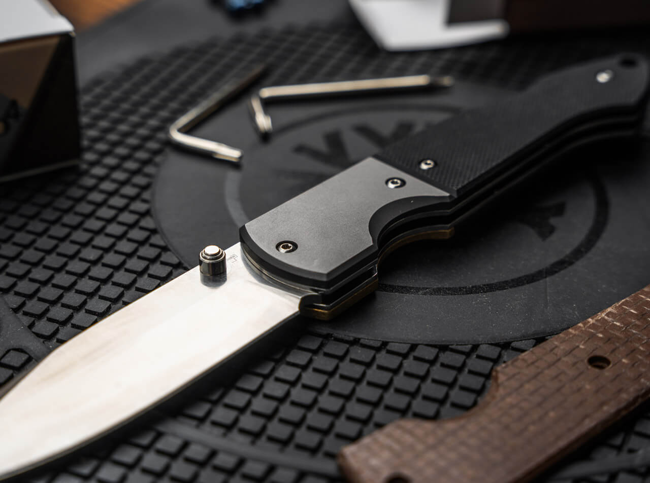 Boker Plus 2026 Advent Calendar Gentleman's Back Lock Folding Knife, 3.23" Clip Blade, Pocket Clip (Limited Edition) - Image 4